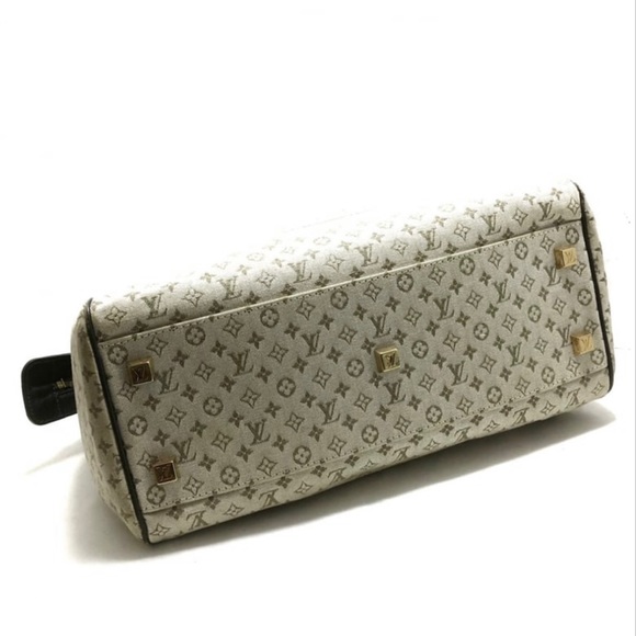 LOUIS VUITTON JOSEPHINE BAG - AUTHENTICATED - Picture 4 of 7